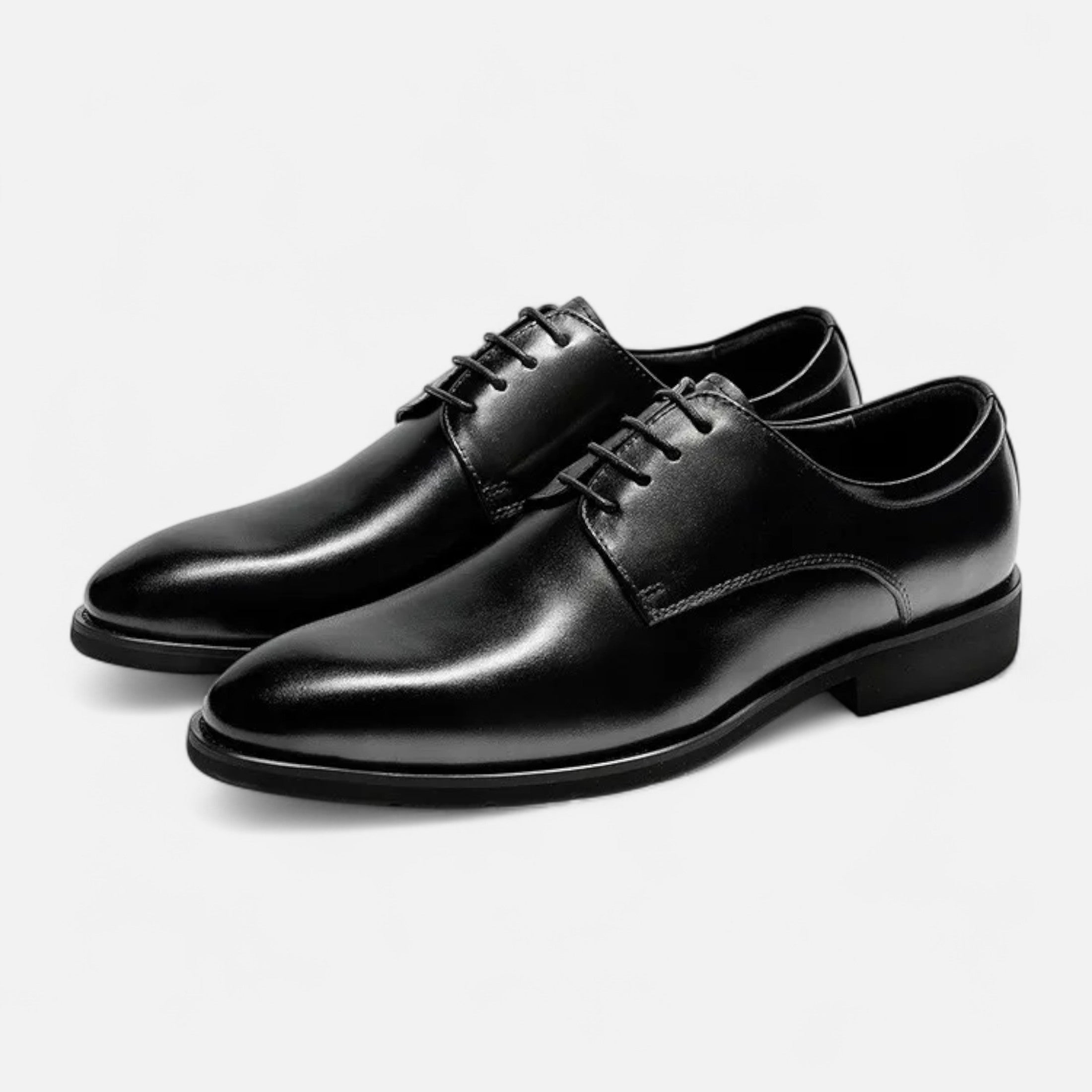 Men’s Casual Leather-Look Low-Top Cap-Toe Design Shoes with Durable Rubber Sole